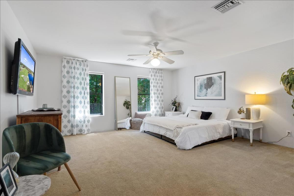 5 Bedroom 4 Bath Boutique Home Premium Location + Heated Pool Option Glendale Buitenkant foto